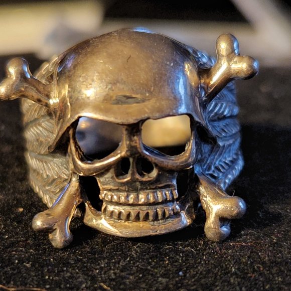Vintage Sterling Silver Skull Cross Bones Unique Designsz 10-3/414.3g